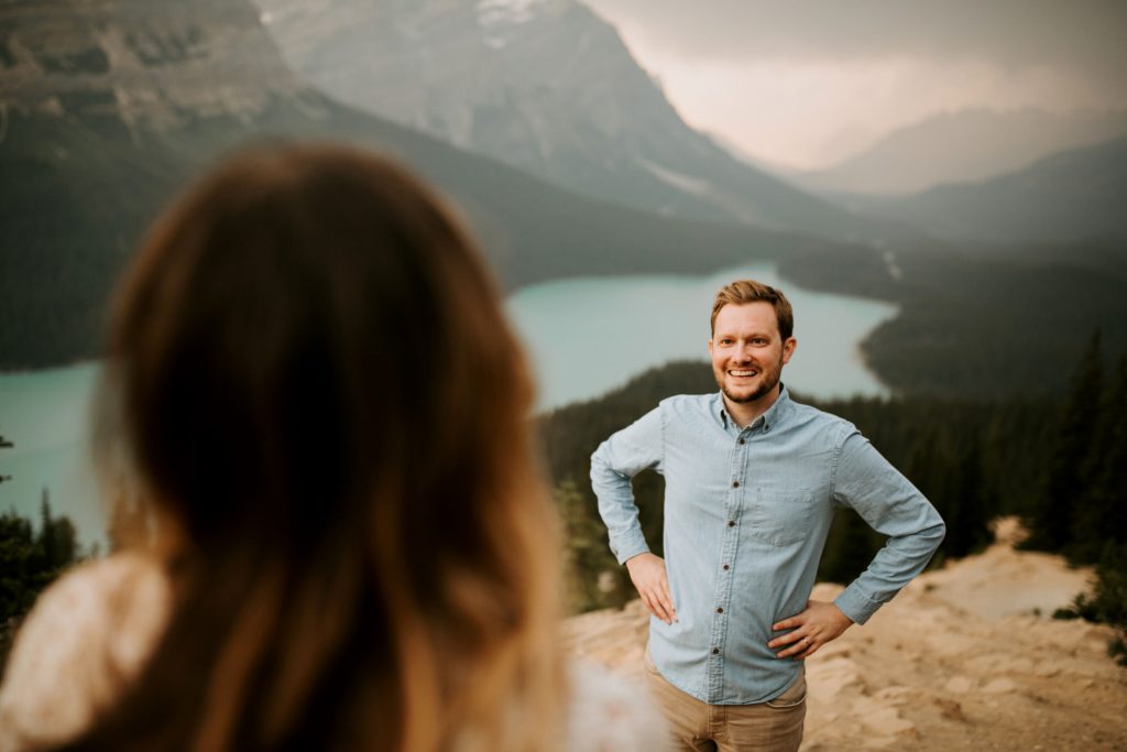 Traci + Daniel // Peyto Lake Anniversary Adventure Session // Banff ...